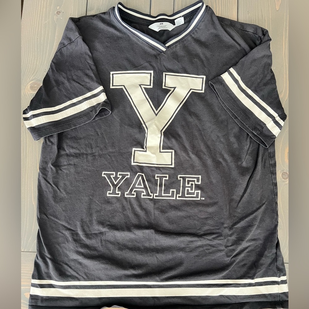 H&M shirt
